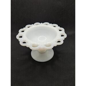 Vintage Anchor Hocking milk glass set